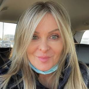 Meet your Posher, Nina